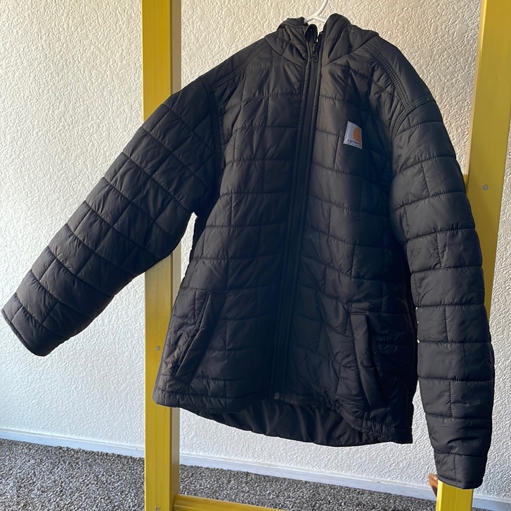 Carhartt boys black down style jacket.